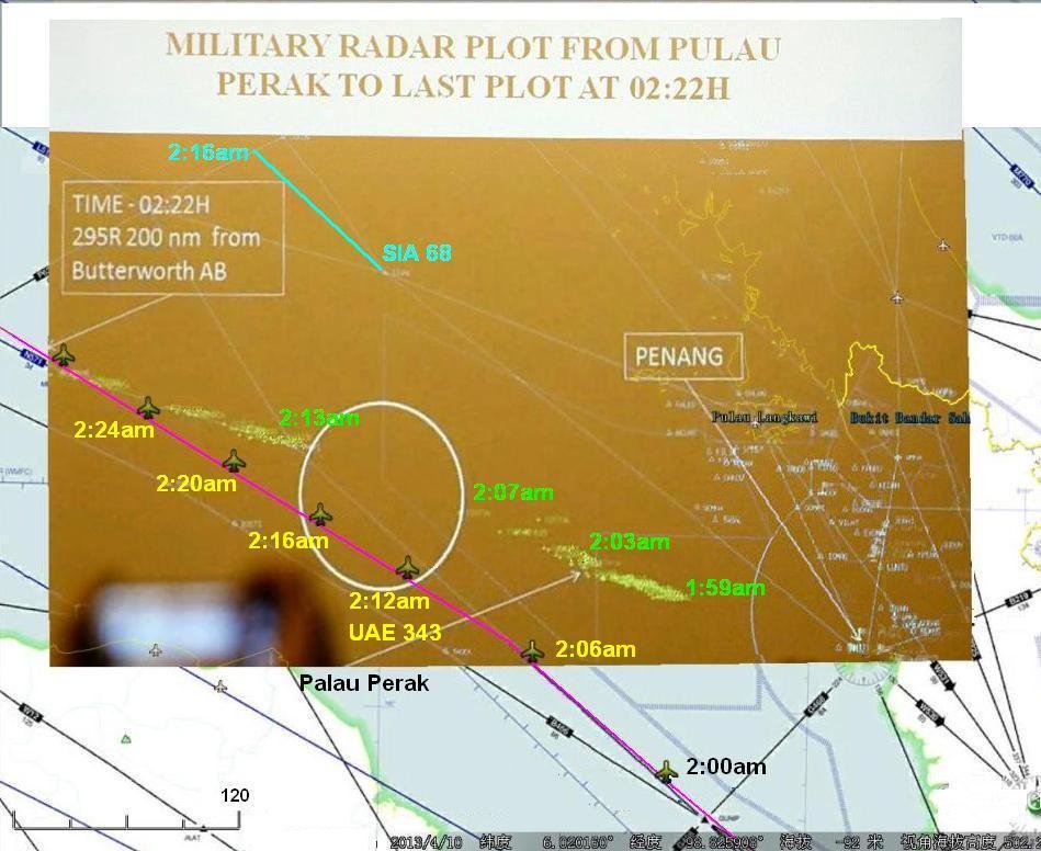 Radar track UAE343 overlay